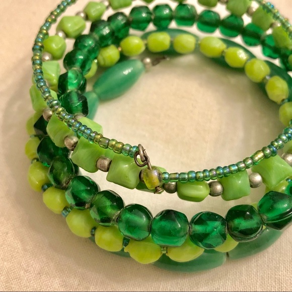 Green Bangle Set - Picture 4 of 6